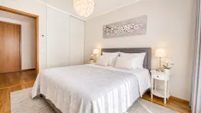 Bright and cozy flat, next to Hilton Hotel - Image 2