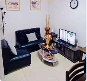 Estien’s cozy condotel w/unli wifi, netflix & kitchen - Image 2