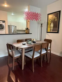 Belltown Belle grande maison moderne 2BD / 2BTH! - Image 2