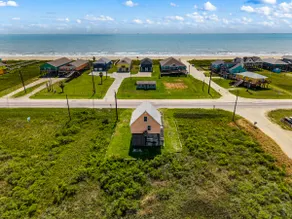 Surfside 3BR/2.5B Stunning OceanViewsStepfromBeahh - Image 2