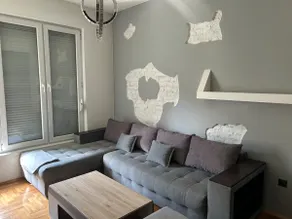 *Stylish and Cozy* 1BD Flat in the heart of Sofia - Image 2