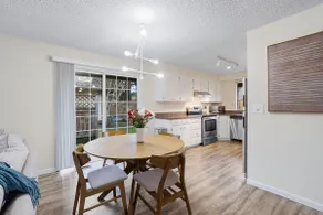 Spacious and bright 2 bedroom 2 bath home - Image 5