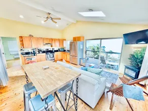 Oceanview Cottage away from heat! w/ County Permit - Image 3