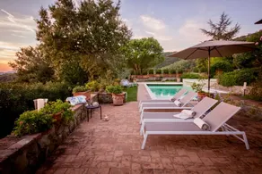 Villa with panoramic pool • Lake Trasimeno - Image 4