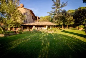 Villa with panoramic pool • Lake Trasimeno - Image 5