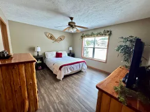 Walk to Castle Farms | Pet Friendly | Near Skiing - Image 4