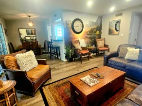3BR home, private pool-pet friendly-central to LA - Image 4