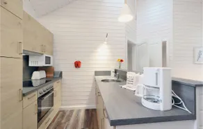 Awesome Home In Krems Iiwarderbrück With Sauna - Image 5