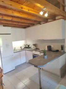 Olive Garden Loft Apartment - Image 2