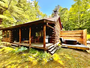 Vermont Dream Cabin~70 Acres w/Hot Tub & Fireplace - Image 5