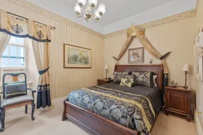 The Garden Suite (Suite 102) - Image 3