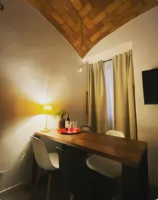 Testaccio historic house - Image 5