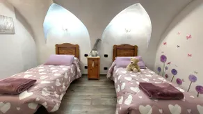 A Antica Canonica di Casa Bernardi, um lugar mágico, numa aldeia de montanha - Image 2