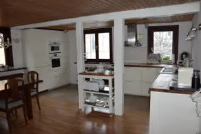 Historic house with lots of charm - Image 4