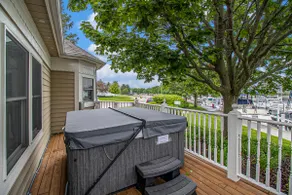 Luxury Harbor House- Pet-Friendly, Hot Tub - Image 5