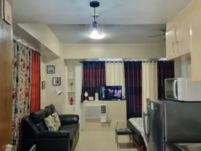 One Palm Tree Villas Condo Across NAIA Terminal 3 - Image 2