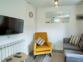 Coley Cottage - Image 2