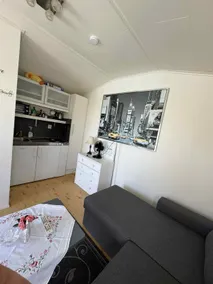 Stuga med pool . - Image 4