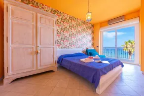 Laigueglia Beach - by Happy Rentals - Image 5