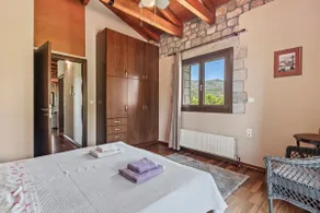 Contemporary rural retreat close to Chania - Image 3