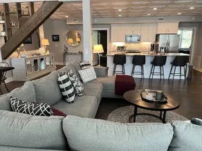 2nd Street Retreat - Image 4