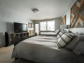 Sun-Soaked Views and Cozy Modern Comfort - Image 3