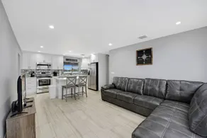 Lake house unit 1 by Dream Vacation - Image 3
