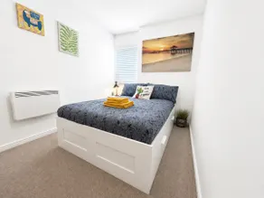 Cosy Cactus Flat Paisley UWS UNI Glasgow Airport - Image 4
