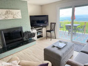 Beau Ridge Cabin (Little Cabin with a big view) - Image 3