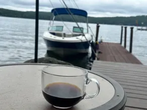 Lake Winni Waterfront Bungalow +Dock rental - Image 3