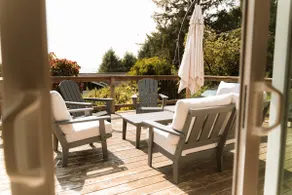 Mid-Century ocean view/walk to beach/pet friendly - Image 5