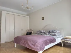 BEST LOCATION★Luxury★KING bed★Balcony★TV - Image 3