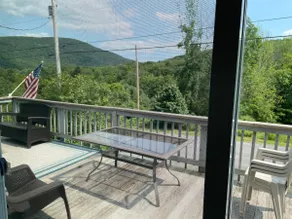Catskill Mountain Retreat - Image 3