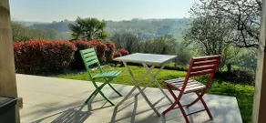 Cottage in the countryside - Image 2