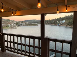 LIVE-LOVE-LAKE Tulloch Best Waterfront w/Boat Dock - Image 2