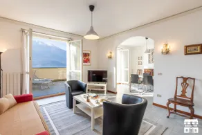 Sunset 1: Lake View COMO Beach Terrace A/C - Image 5