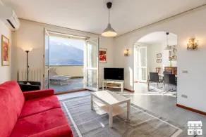 Sunset 1: Lake View COMO Beach Terrace A/C - Image 2