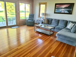 Waterfront 3bdrm 2.5bth on Oneida lake South Shore - Image 3