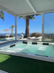 The BLUE Villa Barcelona - Image 2