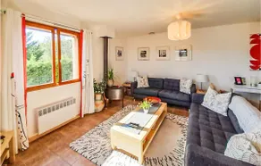 Amazing Home In Cruzy - Image 2