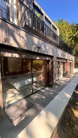 Exceptional Riverside House with Stunning Views - Image 2