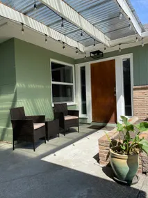 15% Off Fall! Renton House w/ Large Private Yard - Image 4