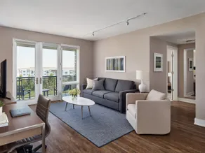Modern 2 Bed | Direct Transit to NYC - Image 4