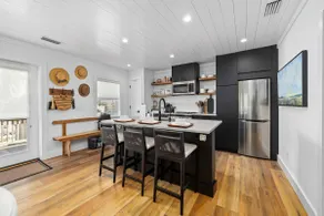 ★JAX'S GUEST HOUSE-1 BR/1 BATH 1/2 block to Beach★ - Image 4