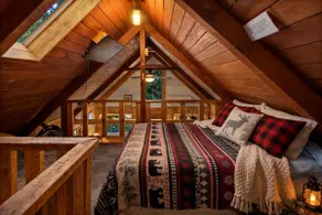 Hiker's Hideaway - Image 3