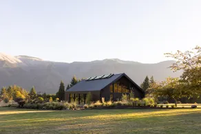 Wind Mountain Ranch | Deluxe Cabin 7 - Image 3