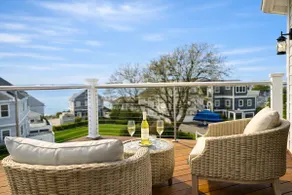 Mar Azul | Steps to Easton’s Beach | Ocean Views - Image 4