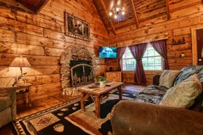 Whispering Woods. An Exclusive Cabin Experience - Image 3