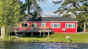 Newly renovated Waterfront cottage on Stoney Lake - Image 4