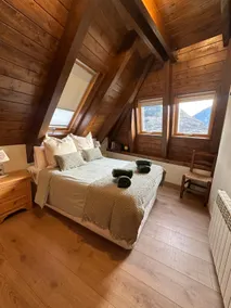 Spectacular duplex penthouse with views of the valley - Image 4